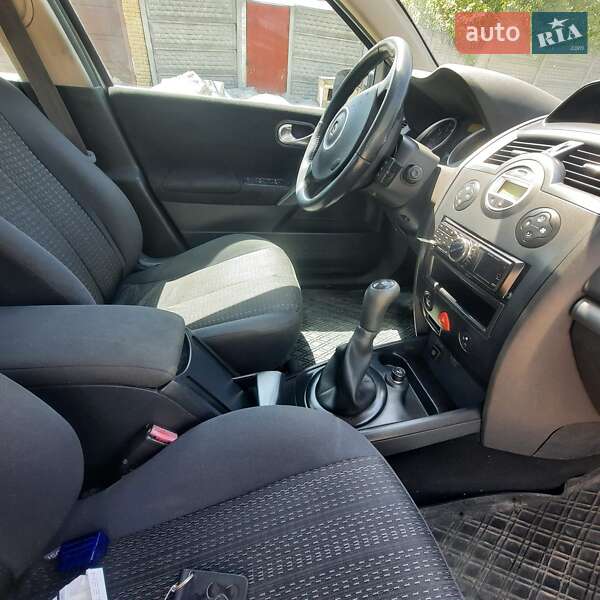 Седан Renault Megane 2007 в Днепре