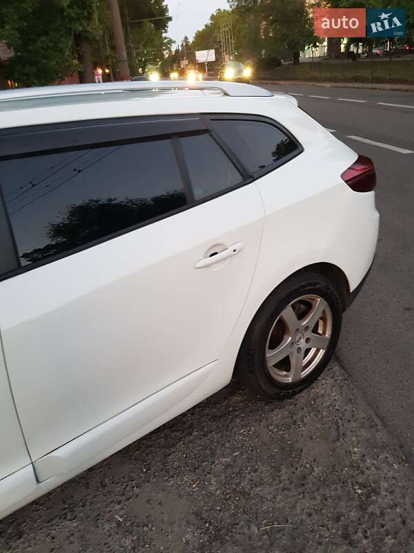 Универсал Renault Megane 2014 в Николаеве