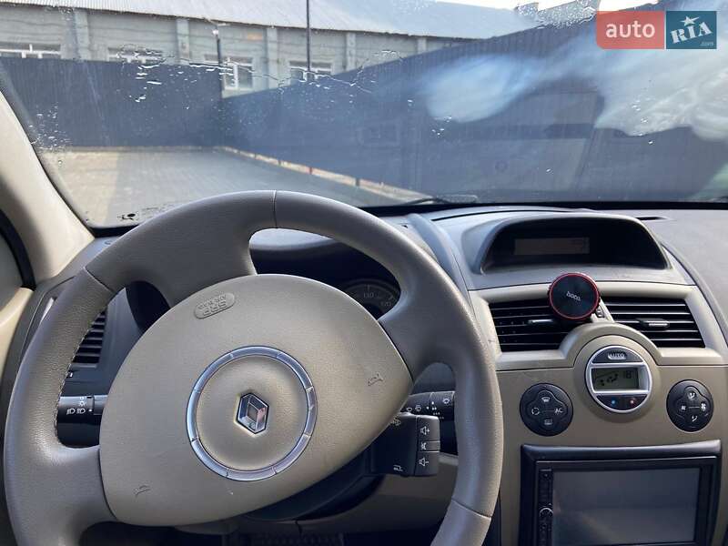 Седан Renault Megane 2007 в Львове