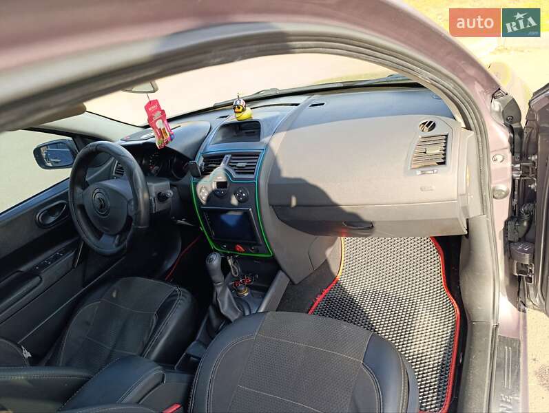Седан Renault Megane 2005 в Кривому Розі