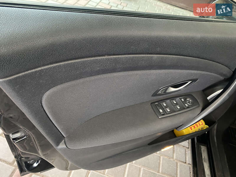 Универсал Renault Megane 2011 в Нововолынске
