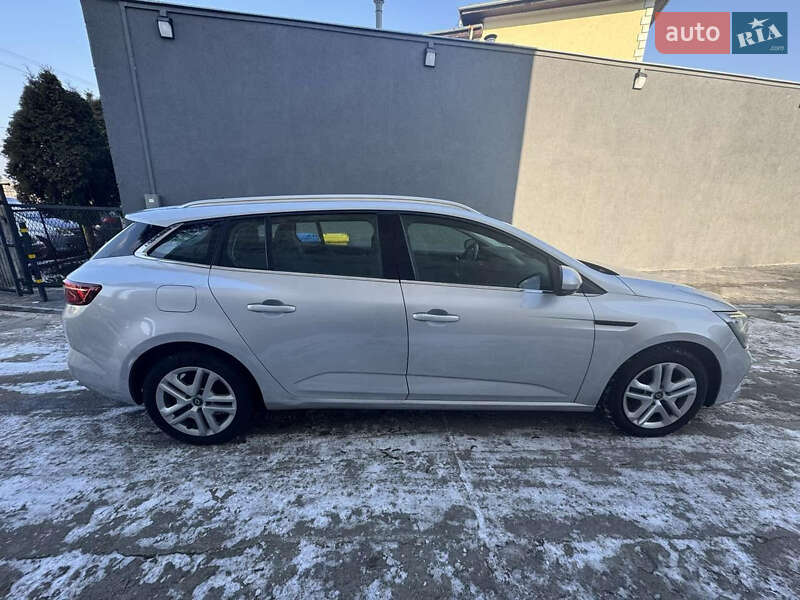 Универсал Renault Megane 2018 в Знаменке
