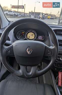 Универсал Renault Megane 2011 в 