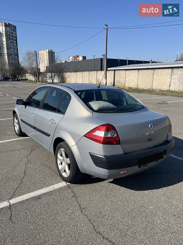 Седан Renault Megane 2005 в Києві