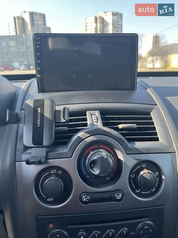 Седан Renault Megane 2005 в Києві
