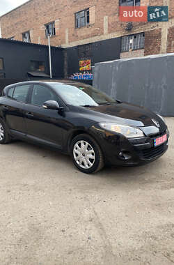 Хэтчбек Renault Megane 2009 в 