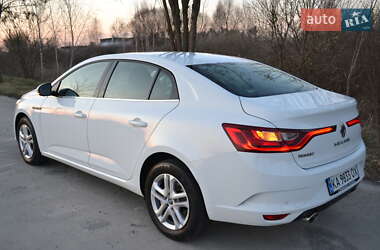 Седан Renault Megane 2019 в 