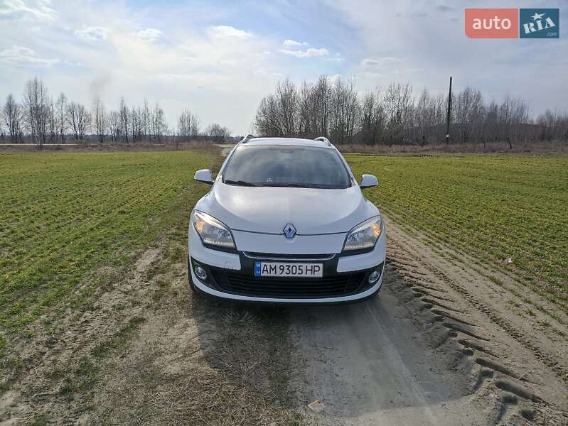 Универсал Renault Megane 2013 в Коростене