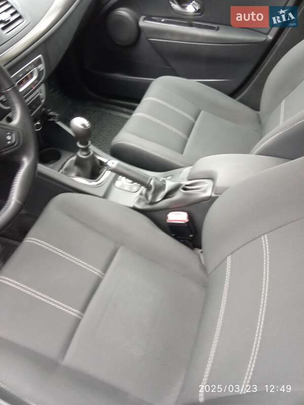 Универсал Renault Megane 2013 в Бориславе
