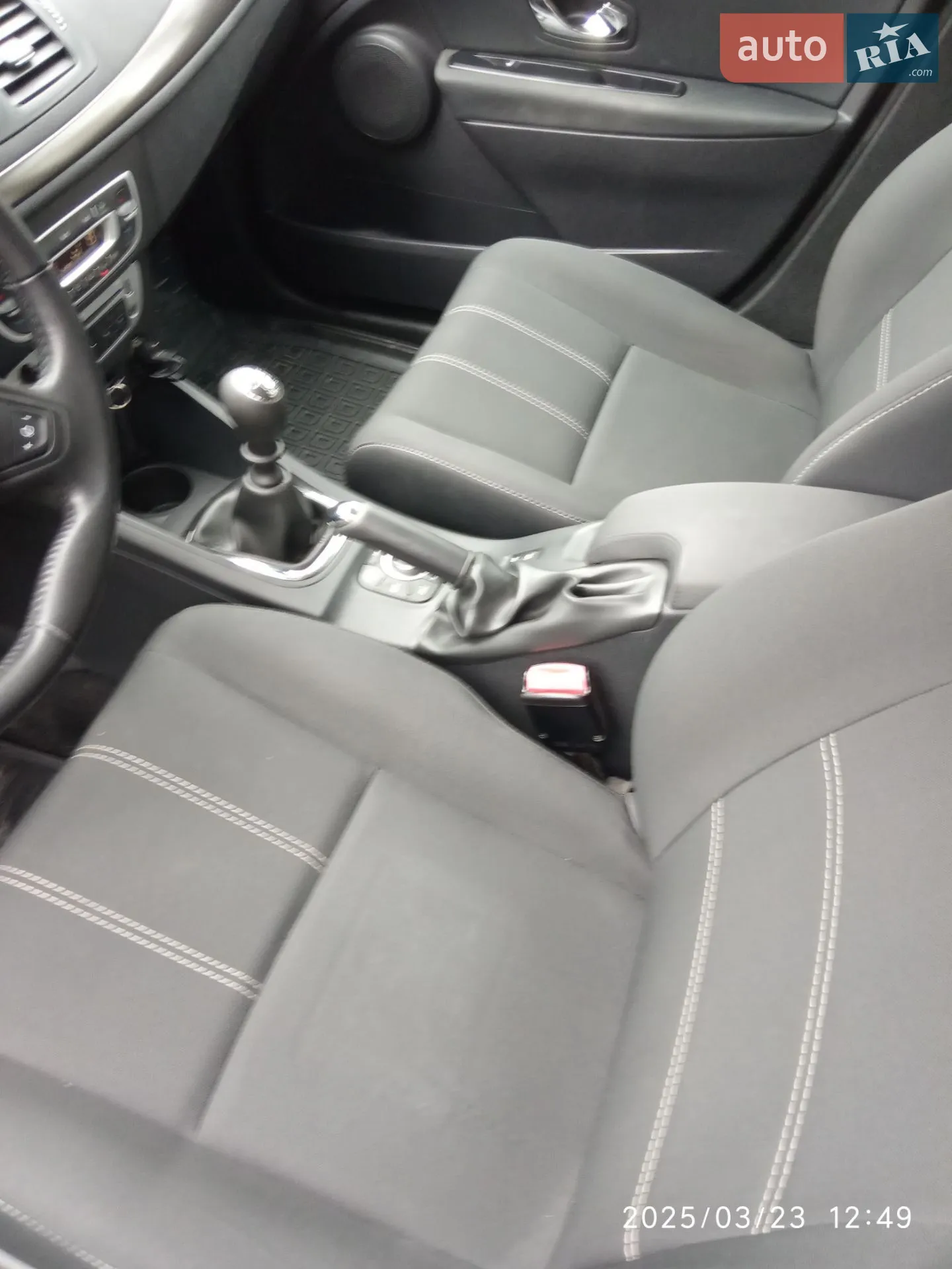 2013 Renault Megane - мініатюра 13