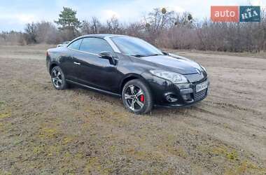 Кабриолет Renault Megane 2010 в 