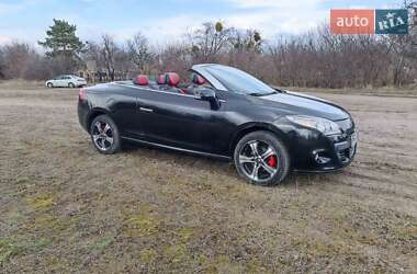Кабриолет Renault Megane 2010 в 