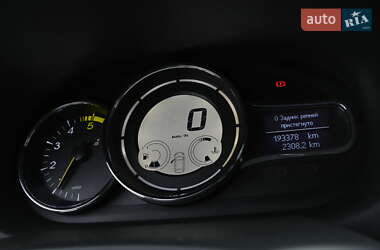 Универсал Renault Megane 2012 в 