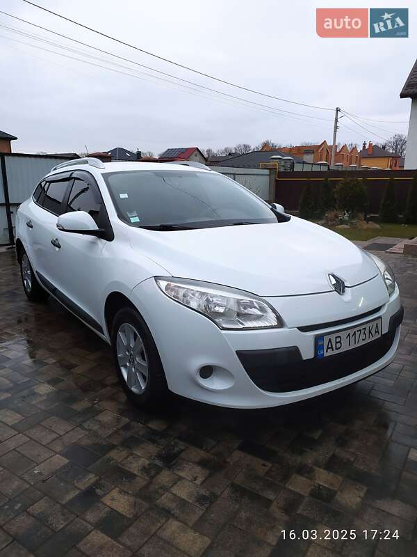 Универсал Renault Megane 2010 в 