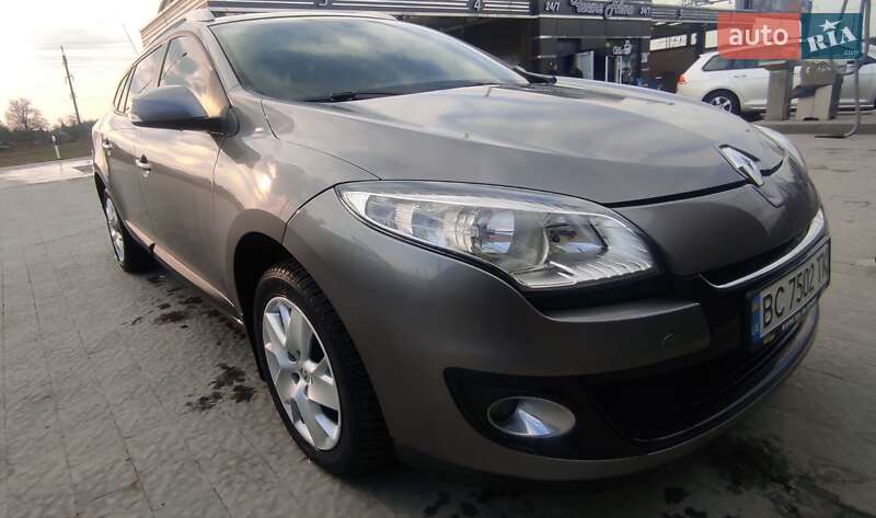 Универсал Renault Megane 2012 в 