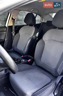 Седан Renault Megane 2018 в 