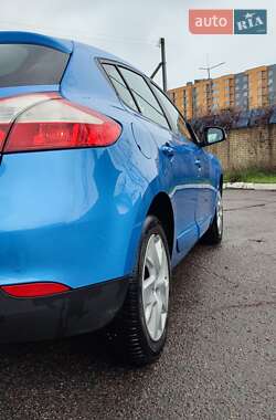 Хэтчбек Renault Megane 2014 в 