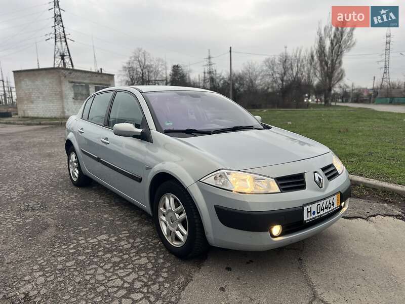 Седан Renault Megane 2003 в Лозовой