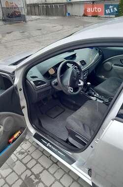 Универсал Renault Megane 2011 в 