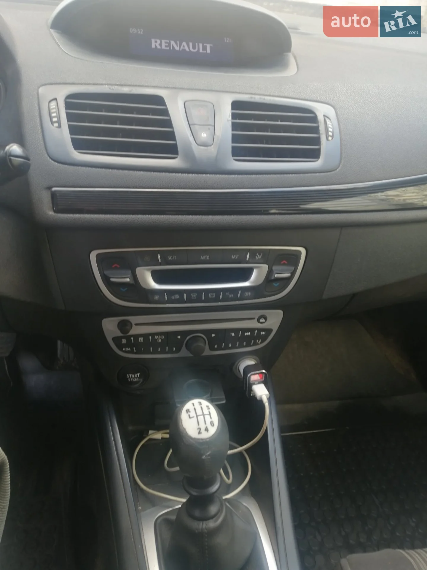 2012 Renault Megane - мініатюра 2