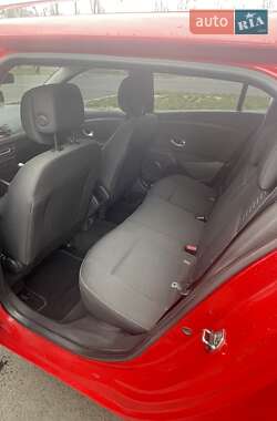 Универсал Renault Megane 2011 в 