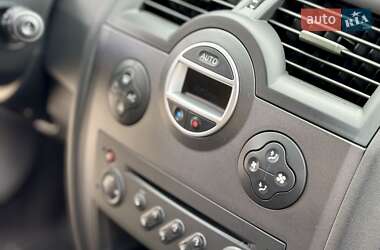 Универсал Renault Megane 2006 в 