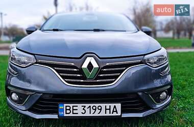Седан Renault Megane 2019 в 
