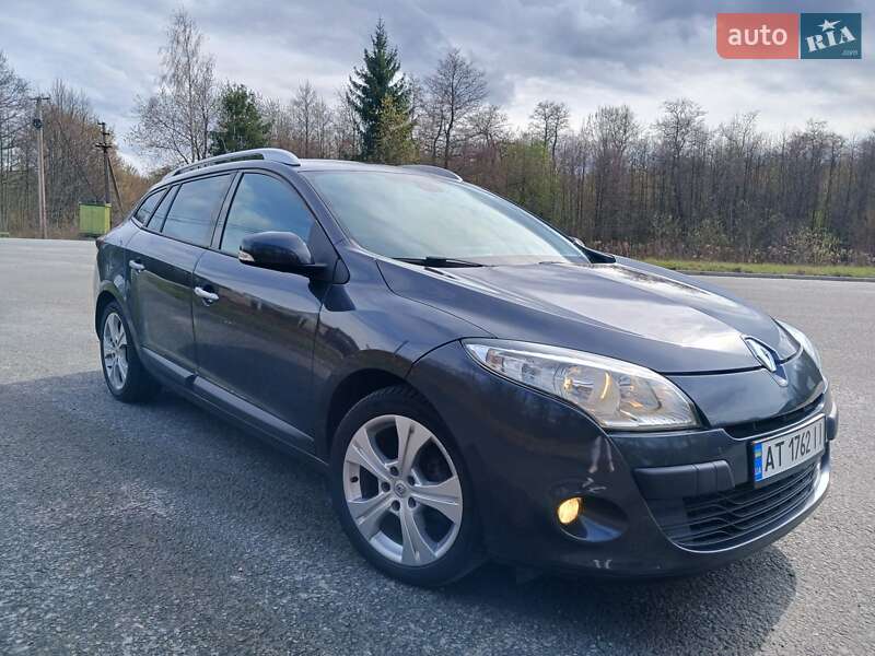 Универсал Renault Megane 2011 в 