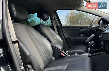 Универсал Renault Megane 2011 в 
