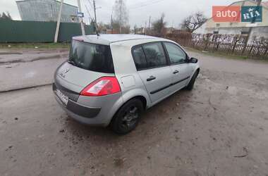Хэтчбек Renault Megane 2004 в 