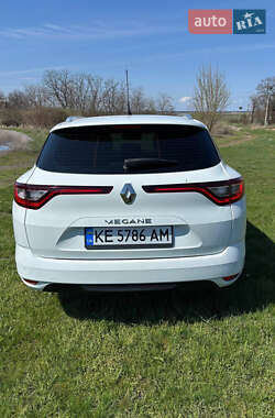 Универсал Renault Megane 2018 в 