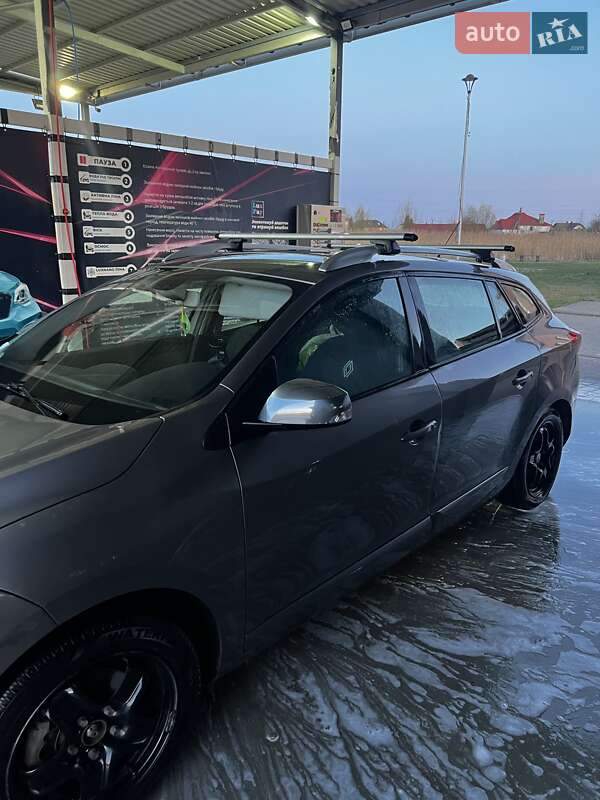 Универсал Renault Megane 2012 в Новом Роздоле