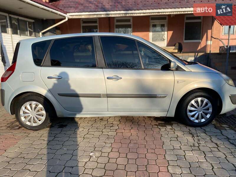 Renault Megane 2004