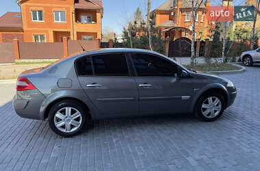 Седан Renault Megane 2005 в 