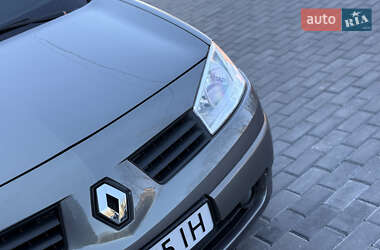 Седан Renault Megane 2005 в 