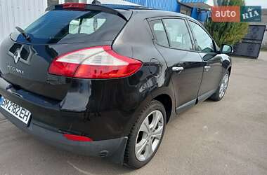 Хэтчбек Renault Megane 2009 в 
