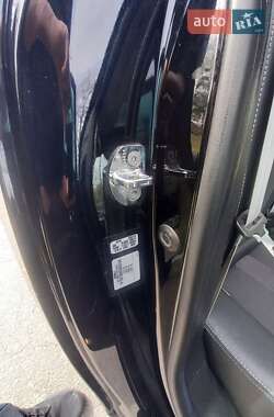 Хэтчбек Renault Megane 2011 в 
