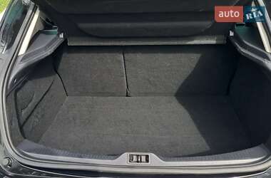 Хэтчбек Renault Megane 2011 в 