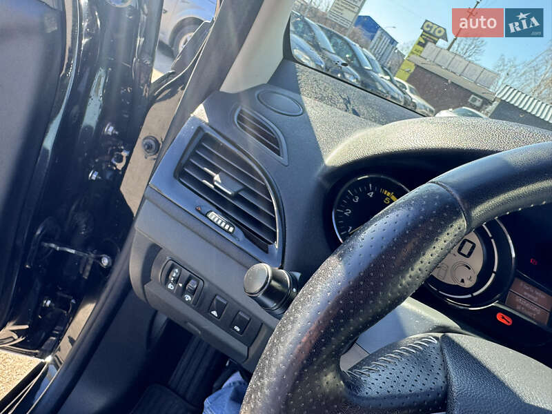 Универсал Renault Megane 2012 в Чернигове