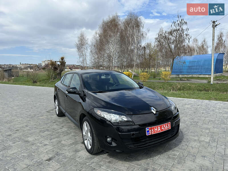 Универсал Renault Megane 2011 в 