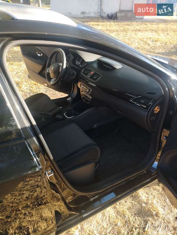 Універсал Renault Megane 2011 в Харкові фото 6 Універсал Renault Megane 2011 в Харкові