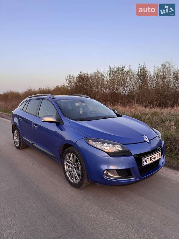 Универсал Renault Megane 2011 в 