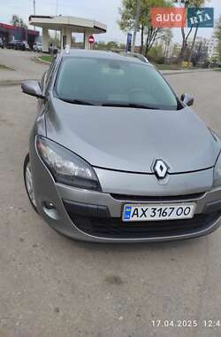 Универсал Renault Megane 2011 в 