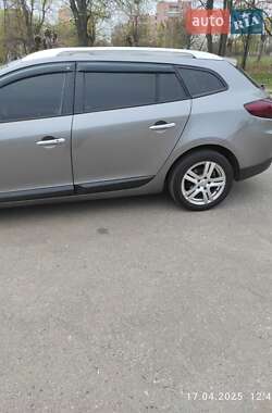 Универсал Renault Megane 2011 в 