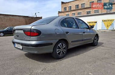 Седан Renault Megane 1999 в 