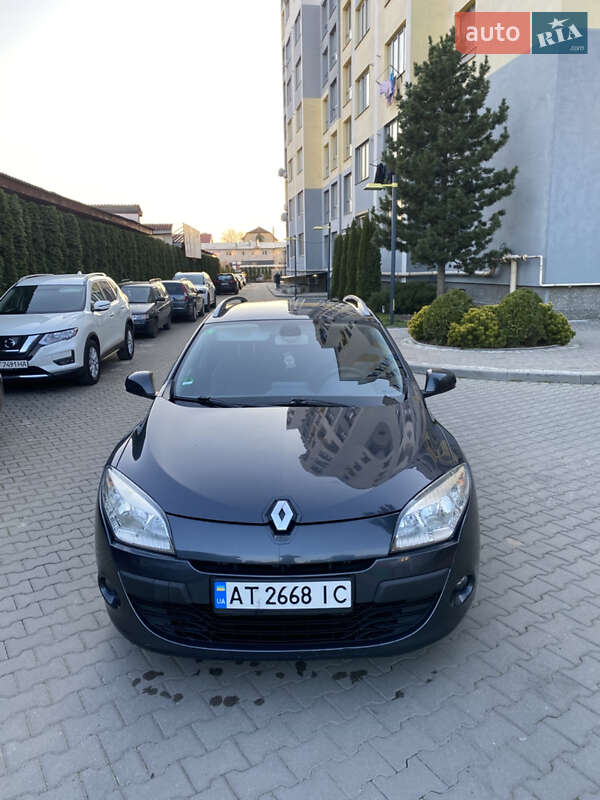 Універсал Renault Megane 2011 в Івано-Франківську