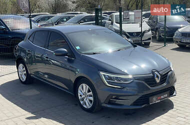 Хэтчбек Renault Megane 2021 в 