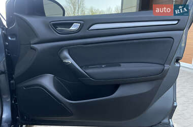 Хэтчбек Renault Megane 2021 в 