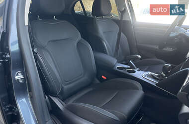 Хэтчбек Renault Megane 2021 в 
