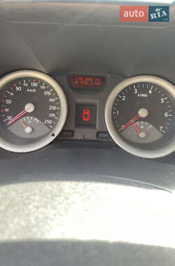 Седан Renault Megane 2005 в 